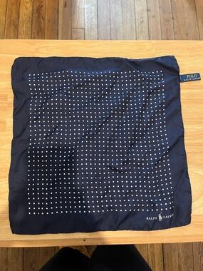 Polo Ralph Lauren Navy Polka Dot Silk pocket Square
